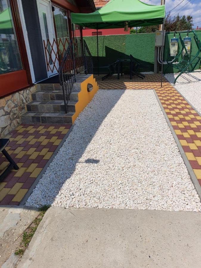 Apartament Family Friendly Gyál Zewnętrze zdjęcie