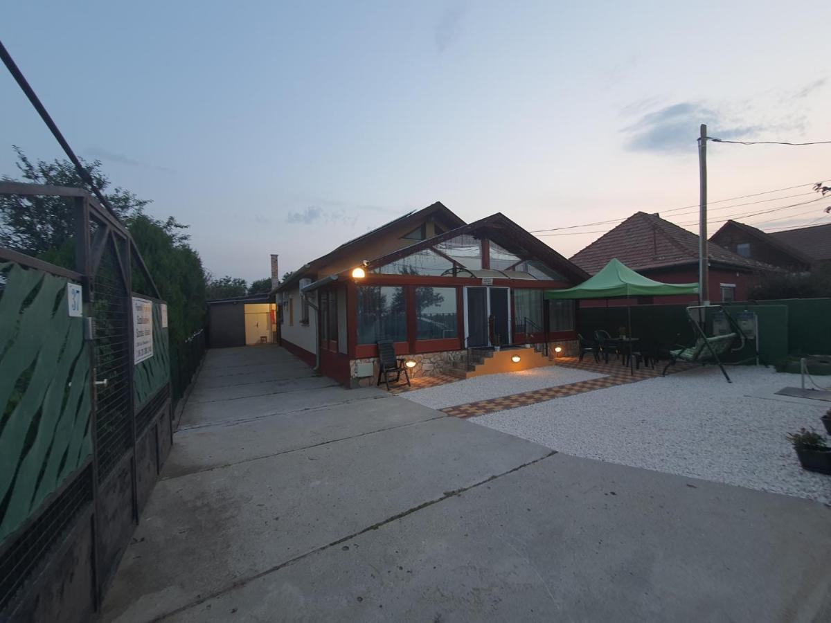 Apartament Family Friendly Gyál Zewnętrze zdjęcie
