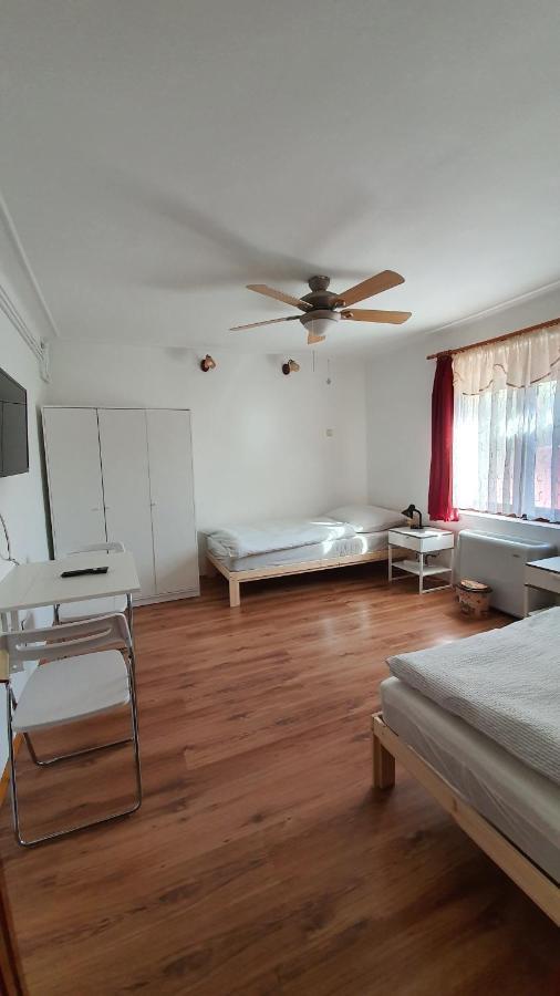 Apartament Family Friendly Gyál Zewnętrze zdjęcie