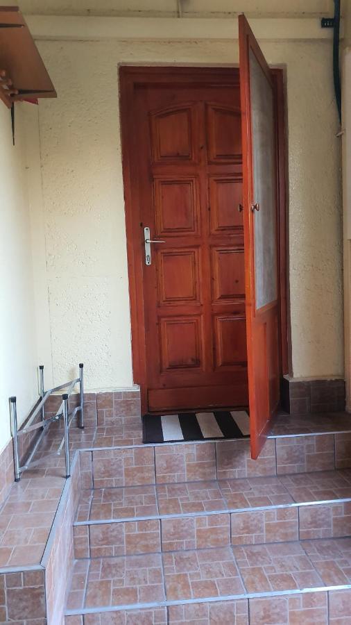 Apartament Family Friendly Gyál Zewnętrze zdjęcie